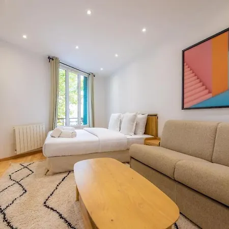 Great In * Suresnes